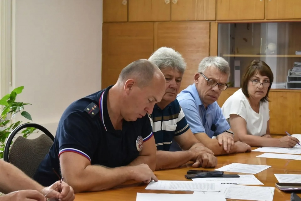 Состоялось заседание комиссии по обеспечению безопасности дорожного движения
