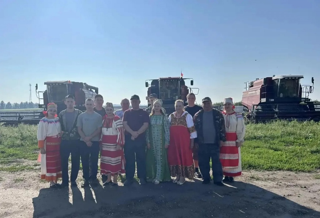 Концертные программы на полевых станах