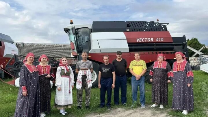 Продолжаются выездные концертные программы на полевых станах