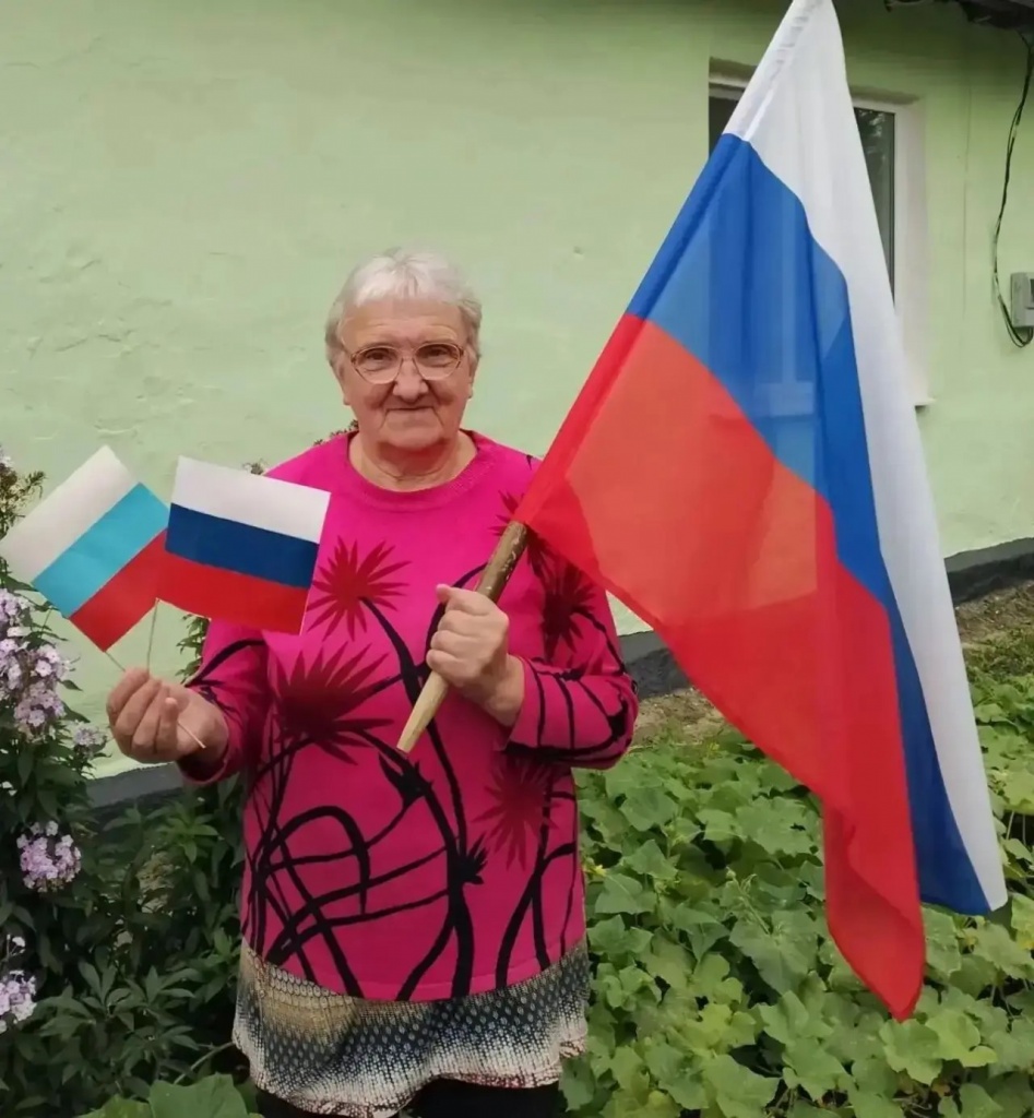 22 августа наша страна празднует День Государственного флага